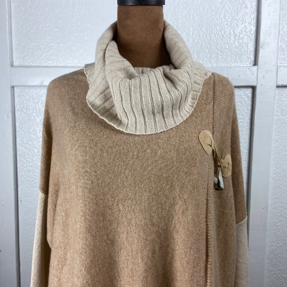 Raffi 100% Cashmere Oversized Cowl Neck Sweater Wrap Poncho One Size Tan Beige - Picture 2 of 9